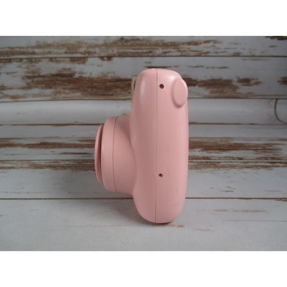 Fujifilm Instax Mini 7+ Instant Camera Light Pink MISSING BATTERY DOOR Used